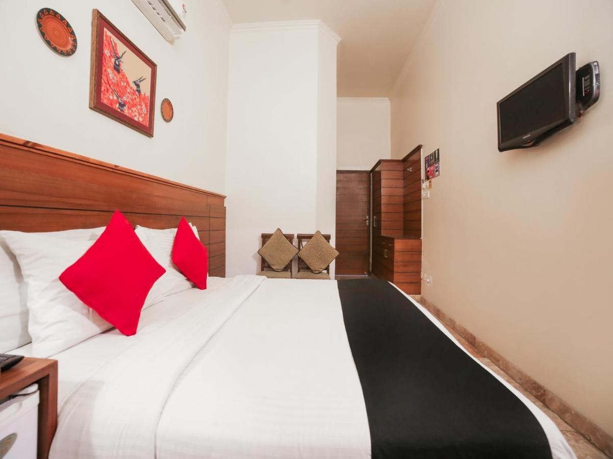 Capital O 10953 Dayal Lodge - A Boutique Hotel Agra  Zewnętrze zdjęcie