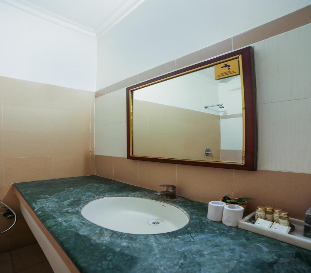 Capital O 10953 Dayal Lodge - A Boutique Hotel Agra  Zewnętrze zdjęcie